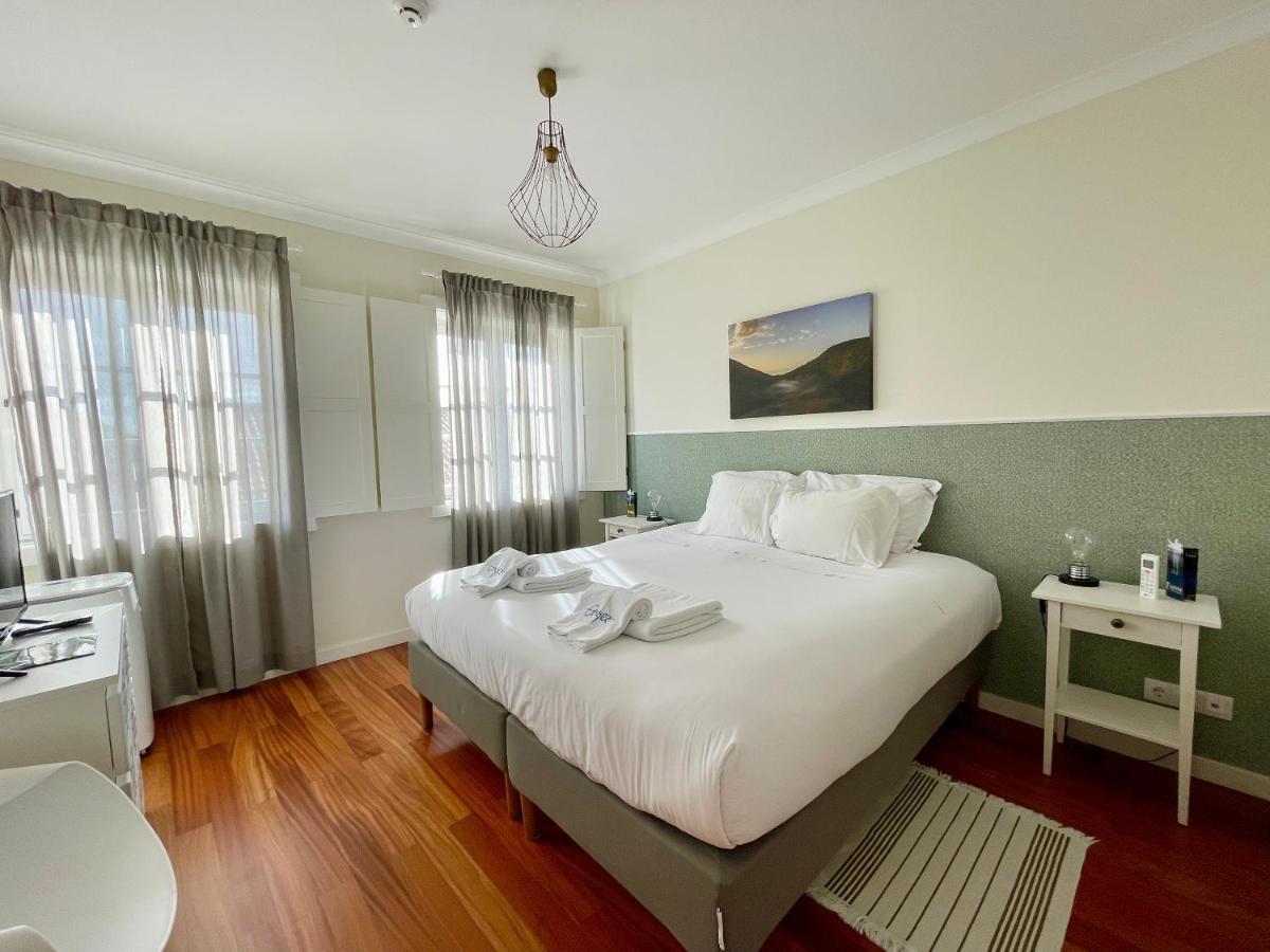 My Angra Charming House Hotel Angra do Heroismo Ngoại thất bức ảnh