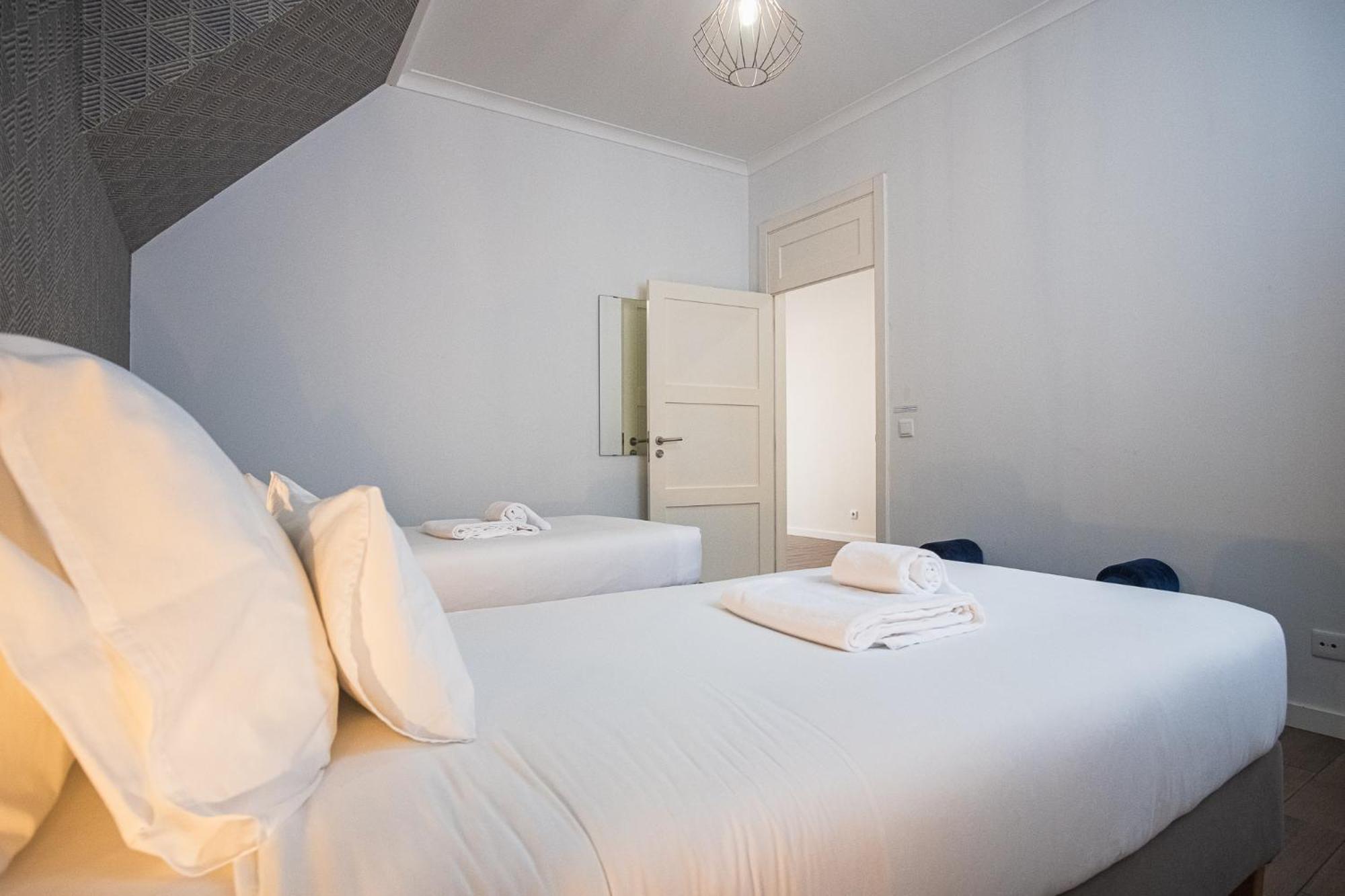 My Angra Charming House Hotel Angra do Heroismo Ngoại thất bức ảnh
