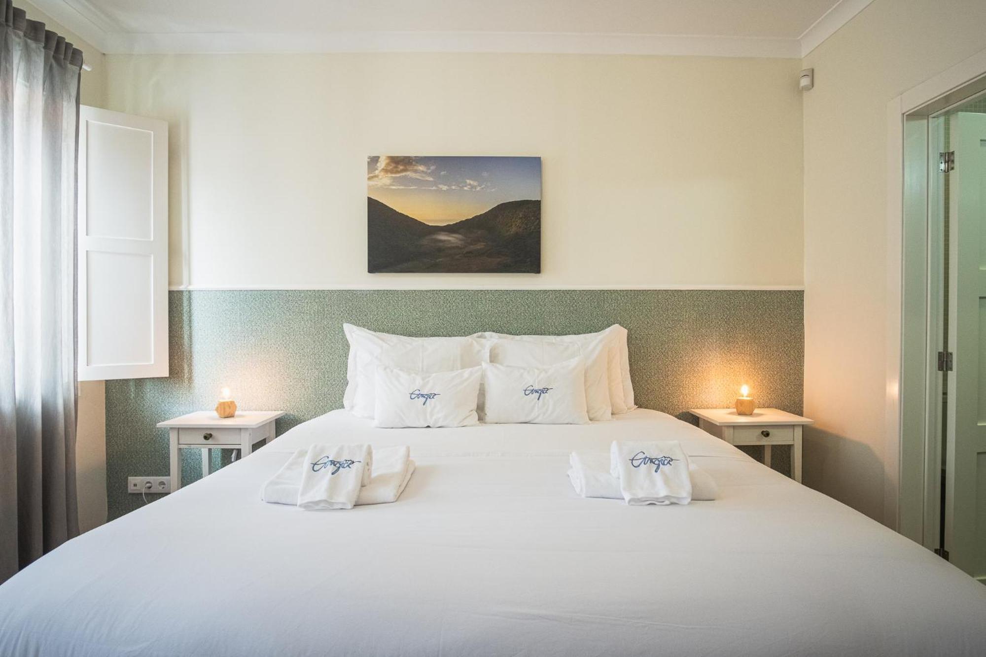 My Angra Charming House Hotel Angra do Heroismo Ngoại thất bức ảnh